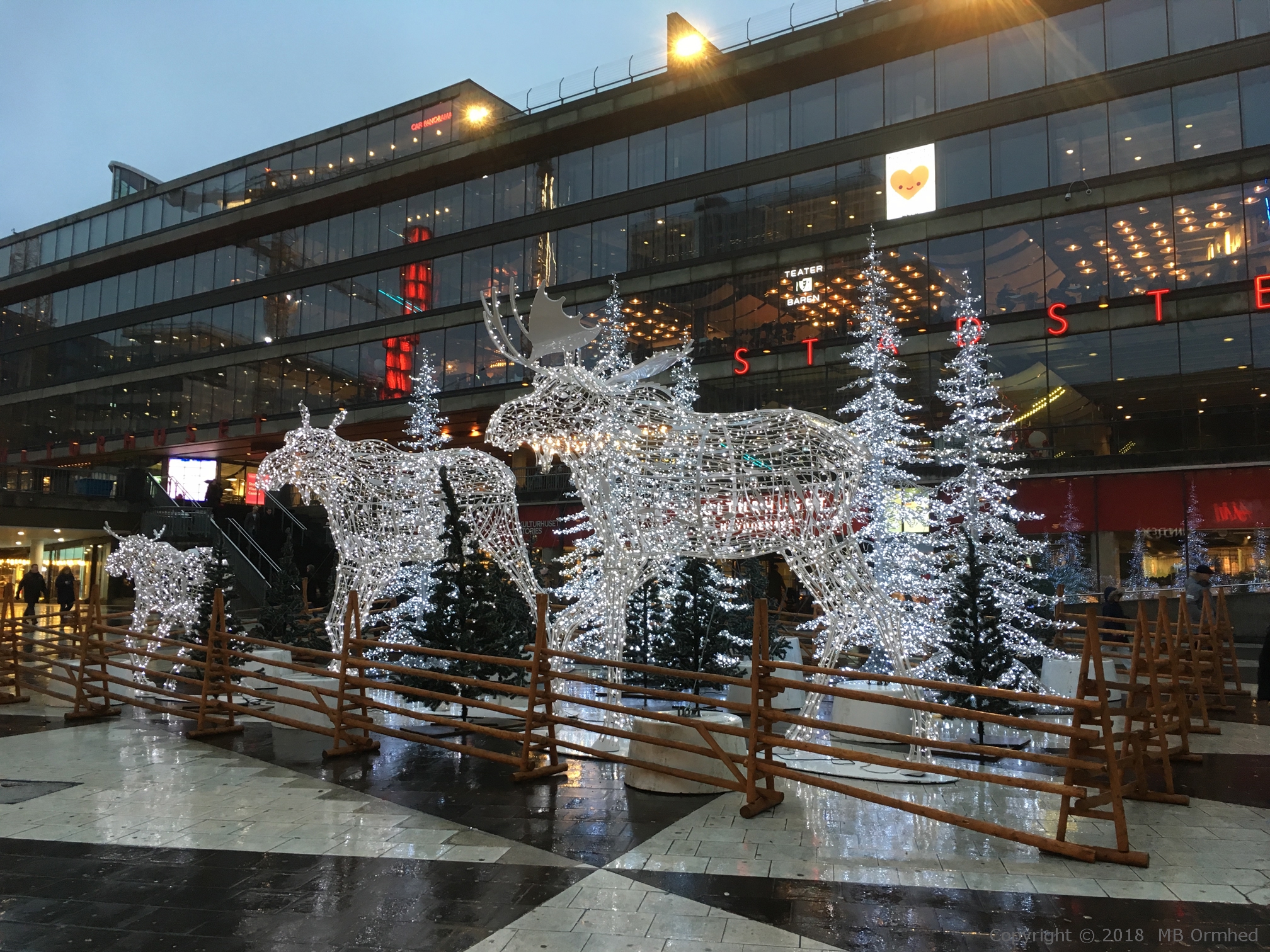 lgar p Sergels torg