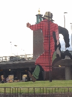 Konstnrlig utsmyckning i nrheten av Stockholms Centralstation.
Bilden tagen: 2015-05-29
Publicerad: 2015-06-07