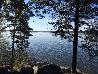 Utsikt mot Mlaren frn Lvstaklipporna, Hsselby, Stockholm.
Bilden tagen: 2015-05-03
Publicerad: 2015-06-14