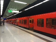 Ett tg i Helsingfors tunnelbana.
Bilden tagen: 2015-08-11
Publicerad: 2015-10-25