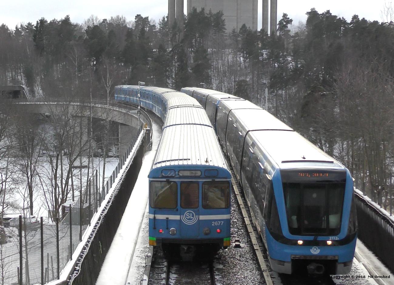 Tunneltg p bron ver Stocksundet.